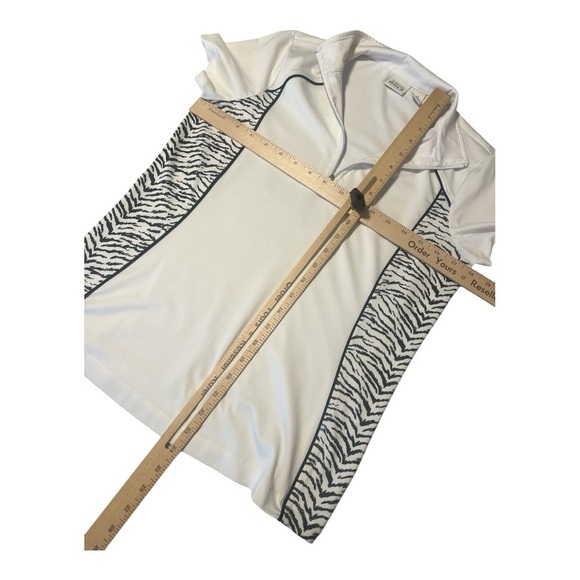 Chico’s Zenergy Golf Two Polos Preppy Tennis Prep Old Money Size 0 Small L1 - Picture 6 of 7